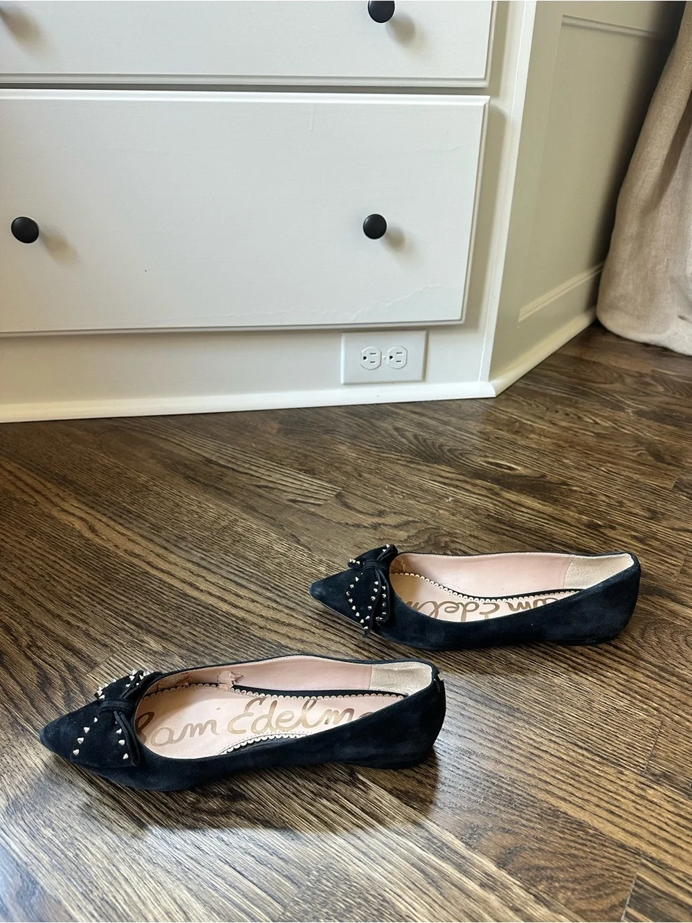 Sam Edelman classic pointed